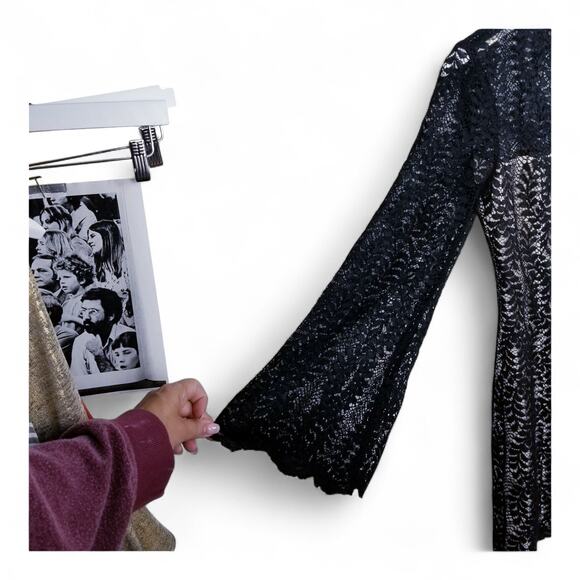 Keepsake the Label Uptown Black Lace Long Sleeve Dress - Size XS - Picture 8 of 11